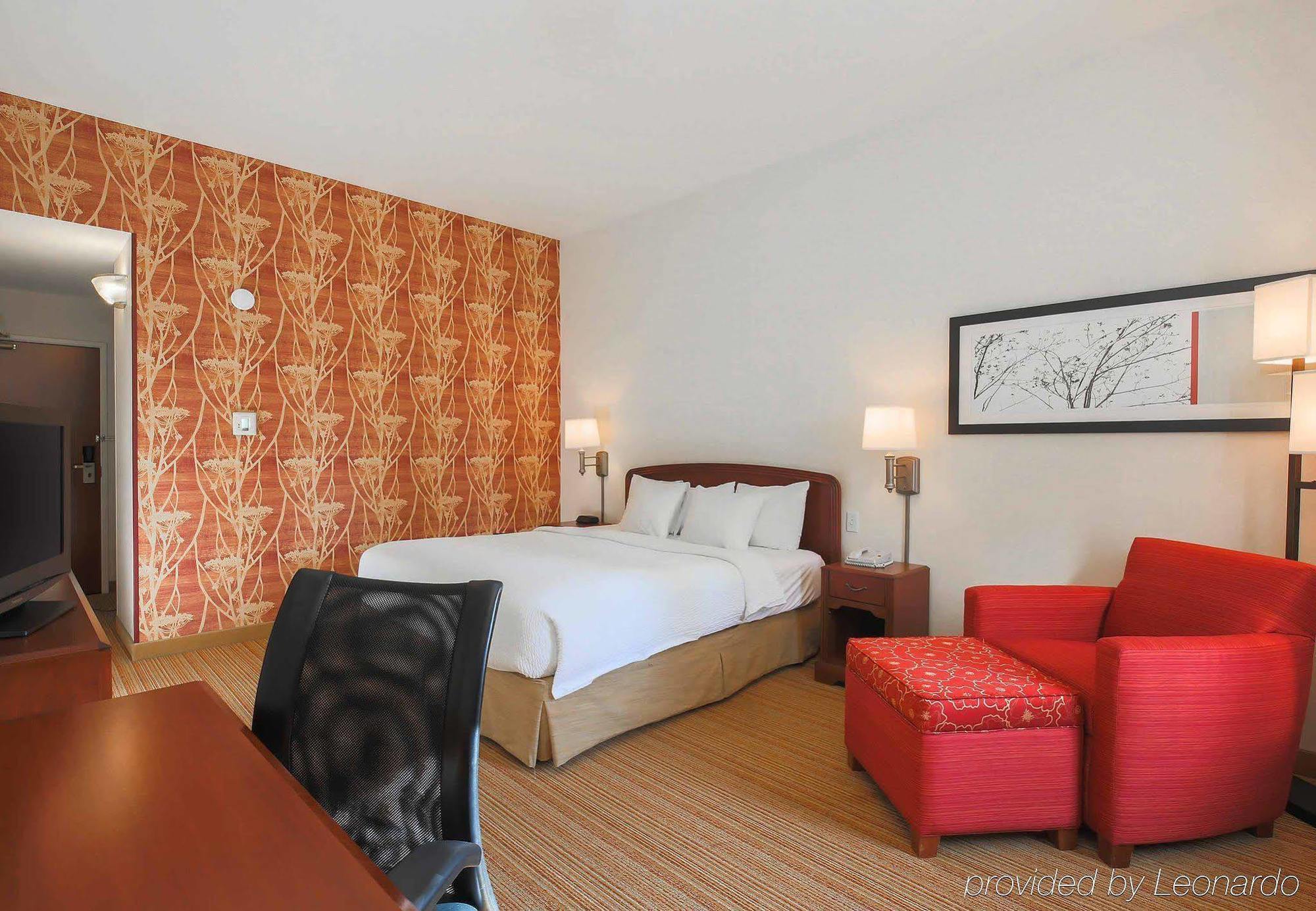 Courtyard By Marriott San Jose South/Morgan Hill Hotel Exterior photo